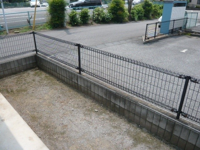 クレール絹の台の周辺