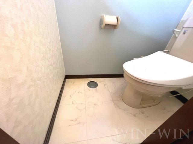 ベノワコート A棟のトイレ|イメージ（同建物内別部屋の写真です）