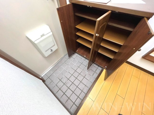 ベノワコート A棟の収納|イメージ（同建物内別部屋の写真です）