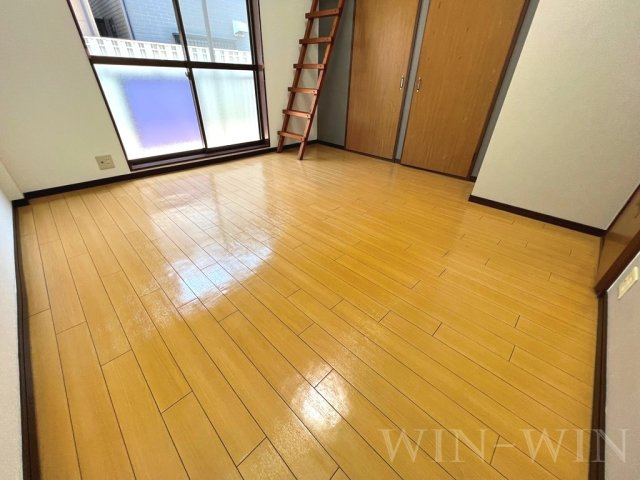 ベノワコート A棟の居間・リビング|イメージ（同建物内別部屋の写真です）