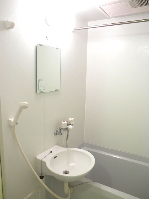 レオパレストゥルプの浴室|画像5