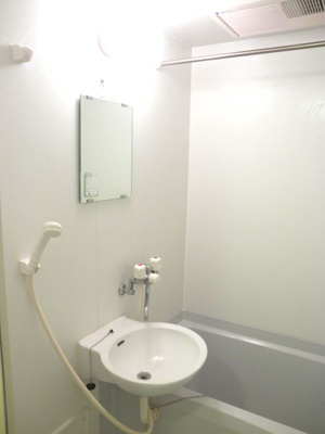 【浴室】 | レオパレストゥルプ | 画像5