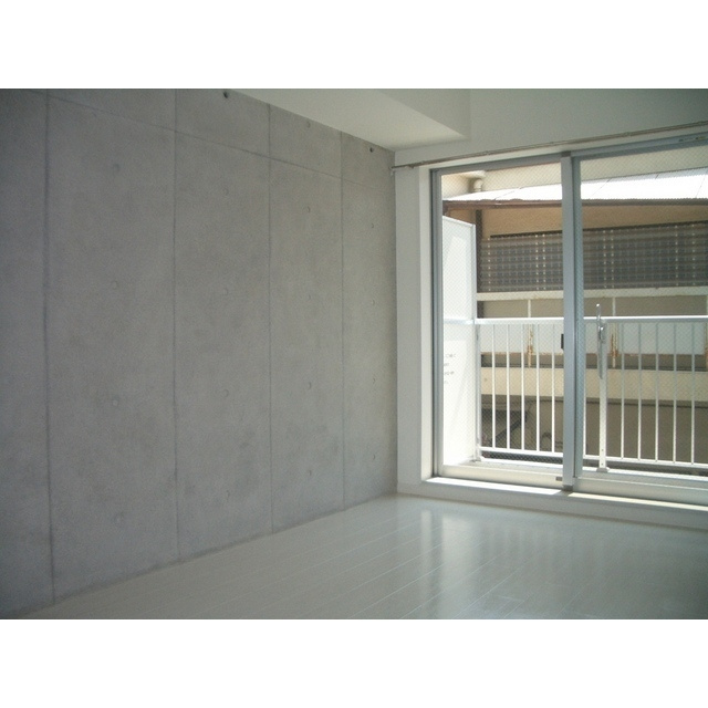 ユニテ・プラスツーの居間・リビング