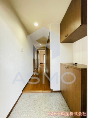 【玄関】 | マジョール松崎町