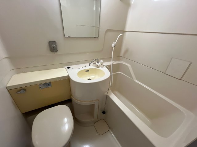 土山中村コーポⅠの浴室