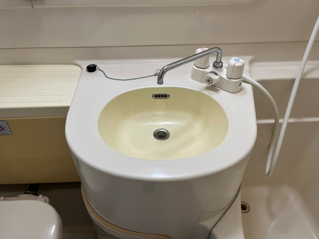 土山中村コーポⅠの洗面所