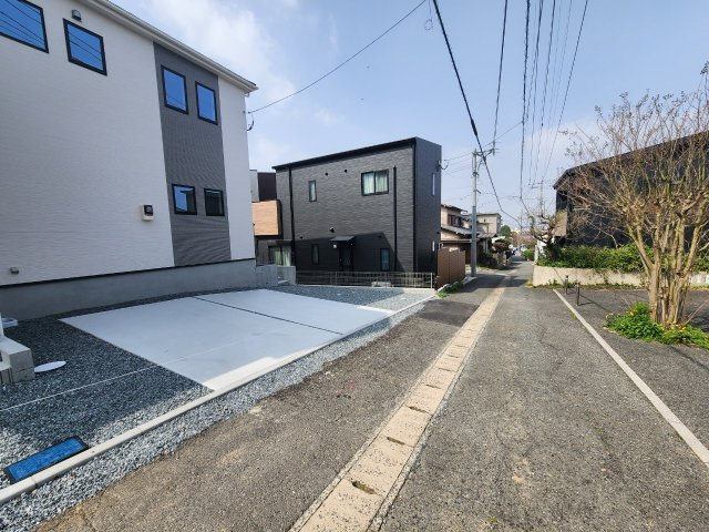 ーFITーフィットー小倉北区足立１丁目1期【小倉北区　新築戸建て】の前面道路含む現地写真