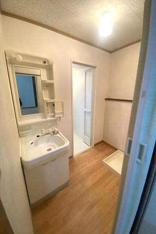 山城コーポＡ号棟の内装