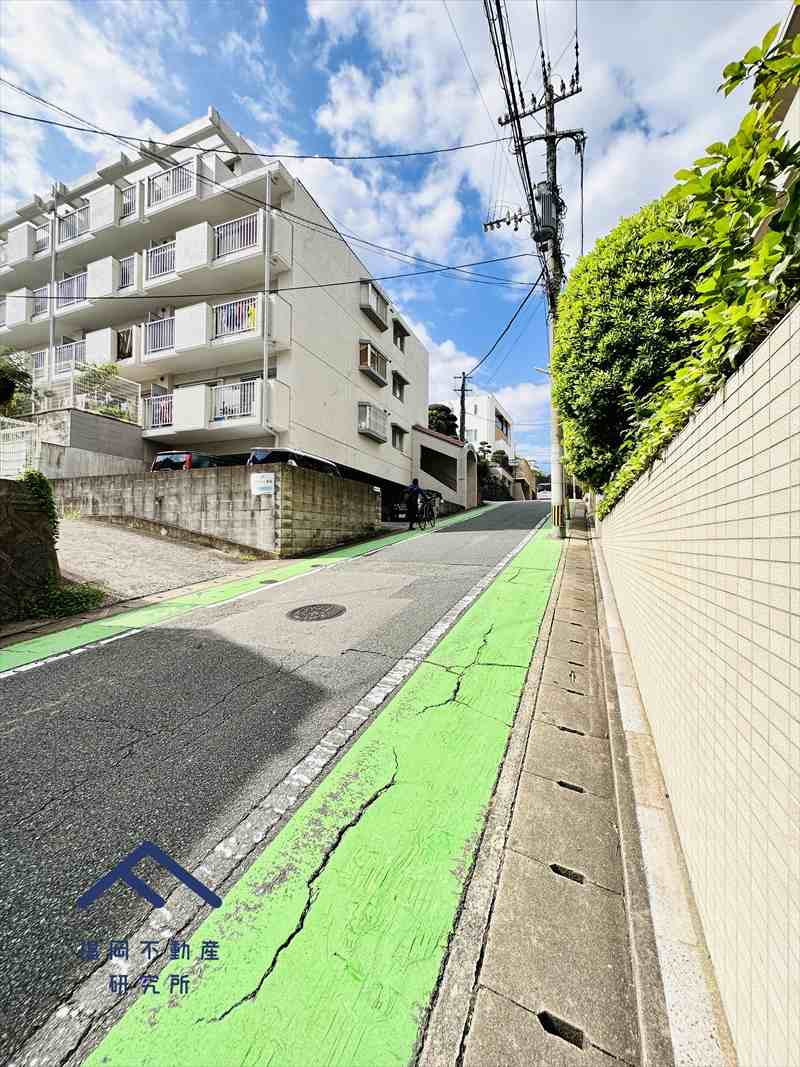 サンリヤン長丘の周辺
