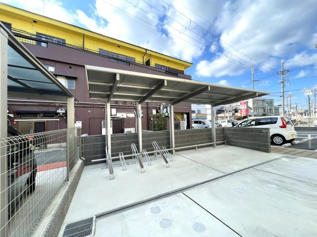 セントセシリアのその他共用部分|屋根付き駐輪スペースがあります