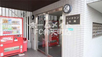 【エントランス】 | ベイタウン市岡 | 落ち着いたエントランスです