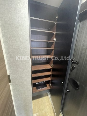 ファーストフィオーレ東梅田のエントランス|清潔なエントランスです