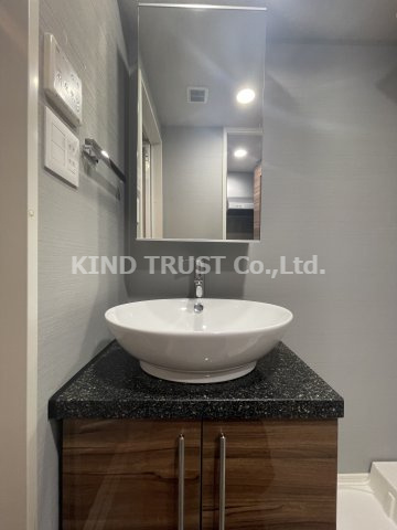 ファーストフィオーレ東梅田の洗面所|使いやすい洗面所です