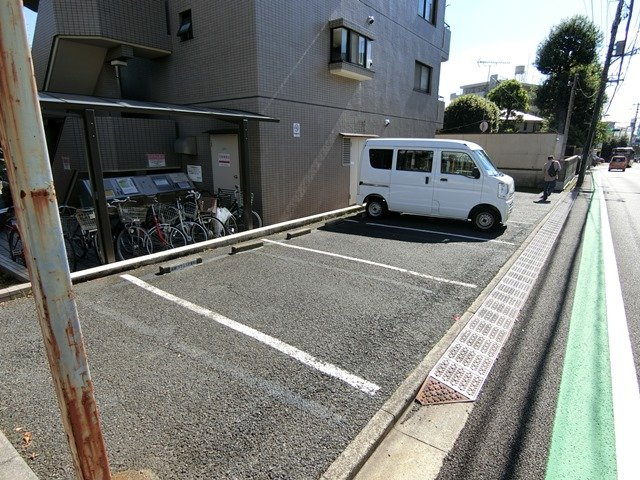 【駐車場】 | ハイツアゼリア