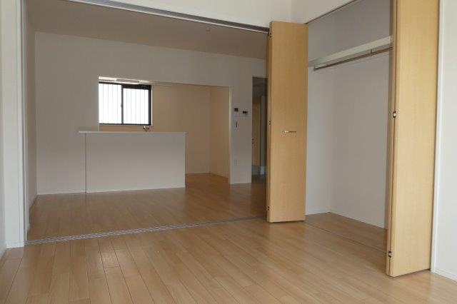 プロニティーＭＡＢＩの収納|洋室