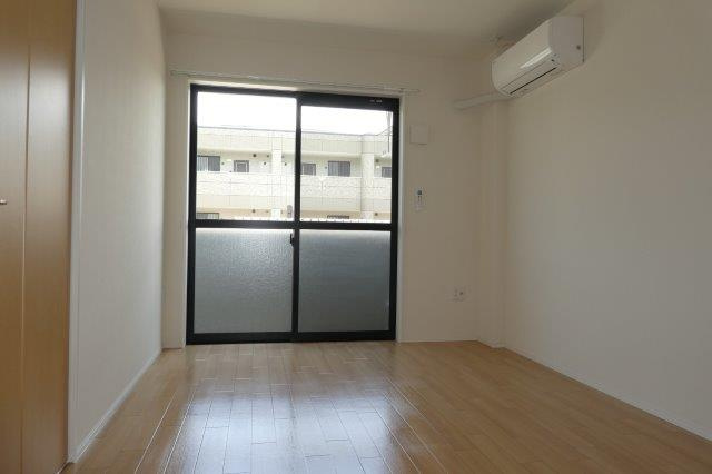 プロニティーＭＡＢＩの洋室