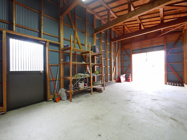 大安寺借地貸倉庫のその他