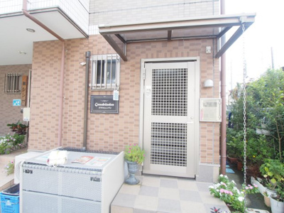 【エントランス】 | グラウビュンデン