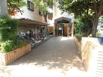 ★建物の入口です★