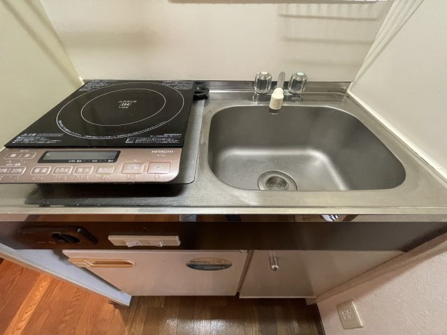 西宮市鳴尾町１丁目の賃貸マンションのキッチン