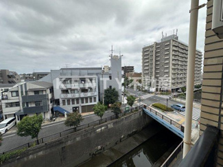 【展望】 | 明るい洗面所です
