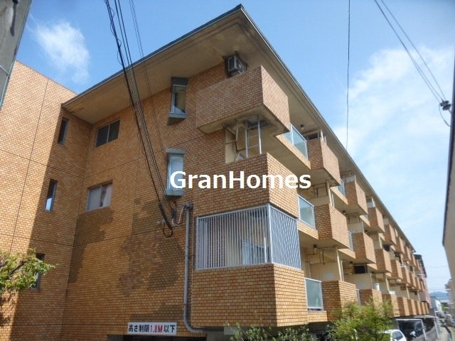 西庄中村コーポの外観