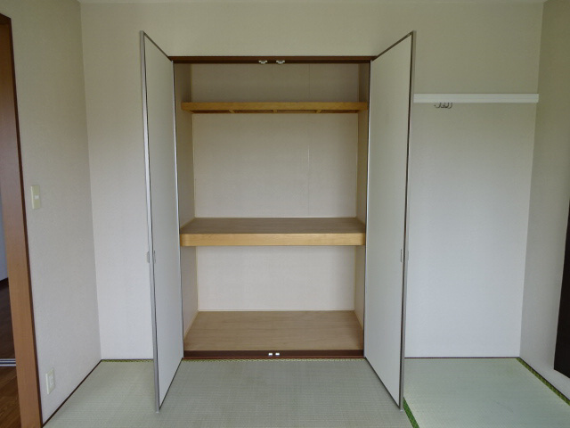 グランシード中島の収納