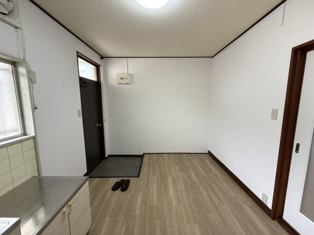 下手野ＮＳハイツの居間・リビング