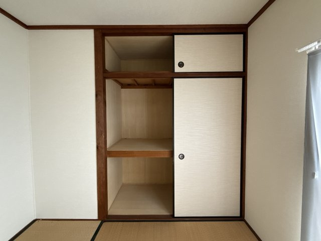 下手野ＮＳハイツの収納