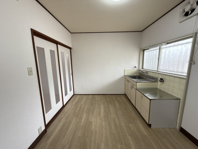 下手野ＮＳハイツの居間・リビング