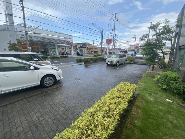 レトアFCの駐車場