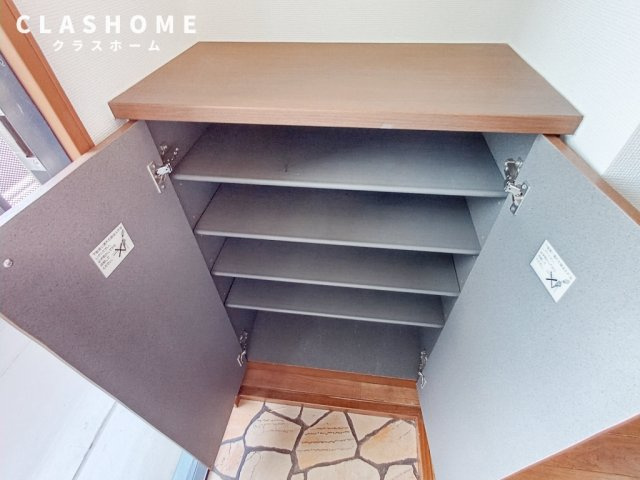 プレジオ宝町　　　刈谷市近郊の賃貸はクラスホームの収納|同物件の別部屋になります。