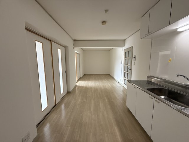 インタービレッジ楠町の洋室