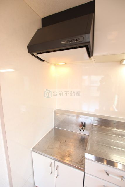 新宿区西落合１丁目の賃貸マンションのキッチン