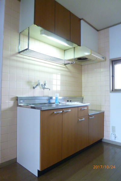 サンシャインコート東合川【キャッシュバック対象物件】のキッチン|コンパクトなキッチンで掃除もラクラク