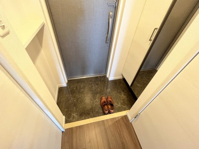 【玄関】 | LaDouceur豊中南