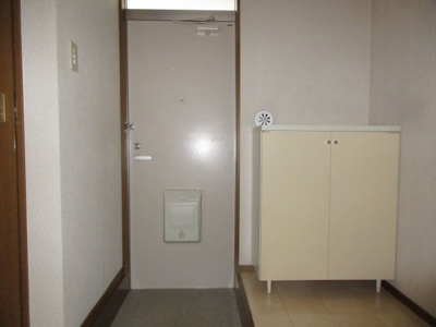 【玄関】 | ハイツカマヤ | 別部屋の参考写真です。