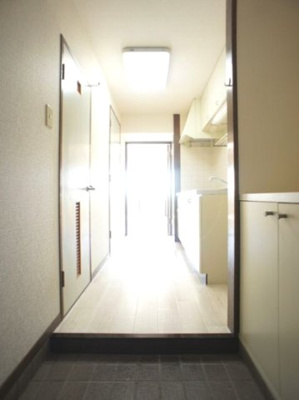 【玄関】 | タワーレジデンシア鹿沼 | シューズボックスが付いています☆