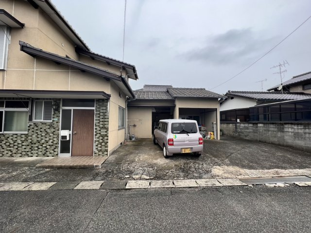【駐車場】 | 井上一戸建