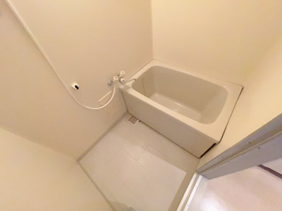 【浴室】 | グレイス小山 A