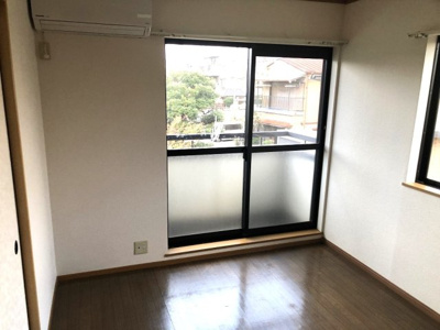 【洋室】 | メゾン・エトワール