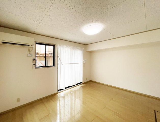 サンクレール沙羅の居間・リビング