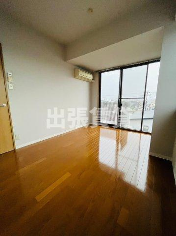 仲介手数料0円！シーズンコート高畑の居間・リビング