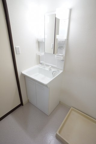 KODAヒルズ津田沼の独立洗面台|独立洗面台、朝の身支度には欠かせません（別のお部屋の写真です）