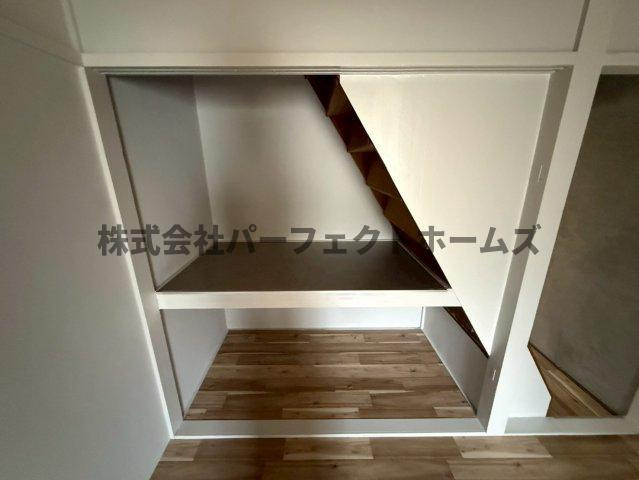 高倉1丁目テラスハウス　賃貸の収納|便利な収納スペースです