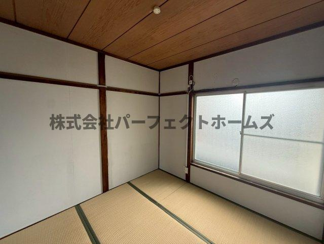 高倉1丁目テラスハウス　賃貸の和室|ゆったりとくつろげる和室です