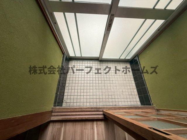 高倉1丁目テラスハウス　賃貸の玄関|落ち着いた玄関です