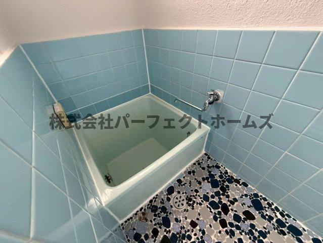高倉1丁目テラスハウス　賃貸の浴室|お風呂で日々の疲れを落としましょう