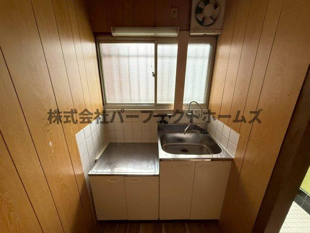 高倉1丁目テラスハウス　賃貸のキッチン|お料理しやすいキッチンです