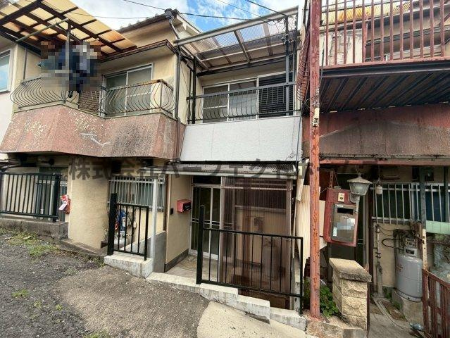高倉1丁目テラスハウス　賃貸の外観|外観もきれいです